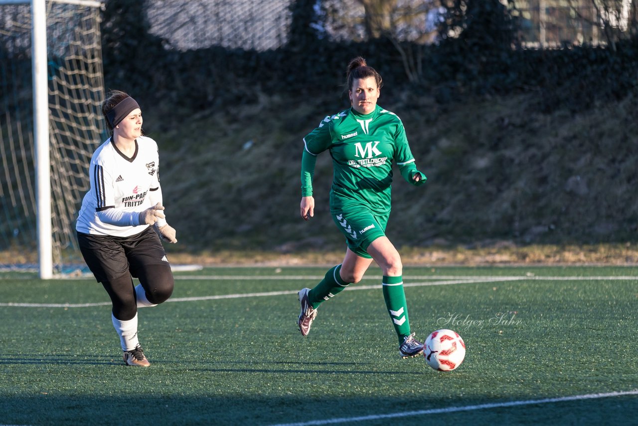 Bild 232 - Frauen SG Holstein Sued - SV Gruenweiss-Siebenbaeumen : Ergebnis: 0:2